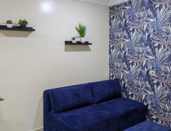 Majorelle blue SPA retreat 4