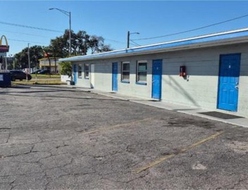 Base Motel By OYO South Tampa 2
