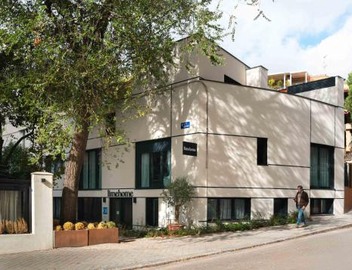 Limehome Madrid Calle de Bolivia 3