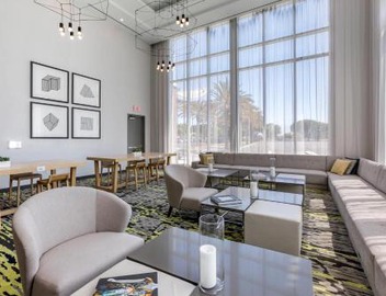 Cambria Hotel LAX 4