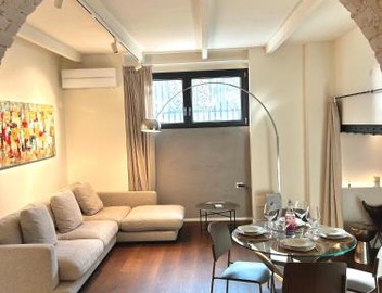 Elegant Design Loft for a Luxury stay, M1 to Duomo 4