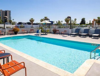 Hampton Inn by Hilton North Hollywood 2