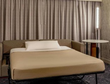 Renaissance Boston Seaport District 5