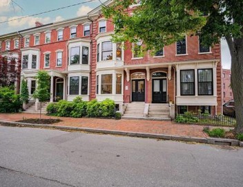 Local Landmark - Gorgeous Historic Home 4