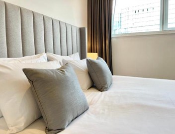 2 Bed Flat next to park and Battersea Power Station 4