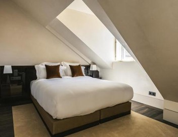 Mondovi Luxury Suites 5