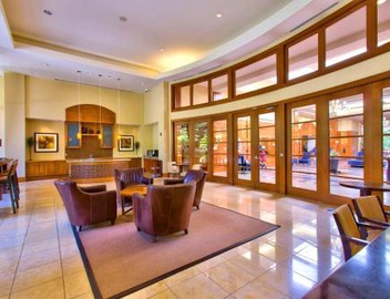 Spacius Apt W Excellent Amenities 2