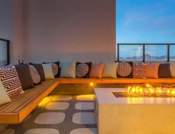 Boulevard Stays Modern Highrise STU Sky Pool Parking Gym 10 2