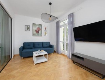 Stylish One Bedroom Apartment in Warsaw with Balcony by Noclegi Renters 5