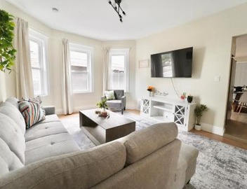Spacious 4BDR 2BA Retreat near T-Station- 5 Mins to Boston 5