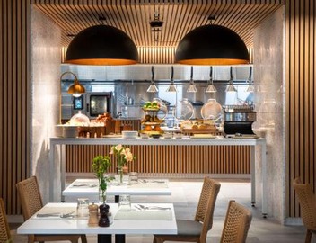 Holiday Inn Melbourne Bourke Street Mall by IHG 4