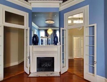Walker Mansion on St Charles Ave - Unit 5 2