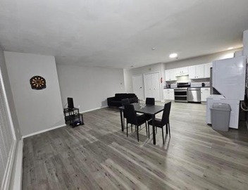 Private Apartment in Southbury 103 2