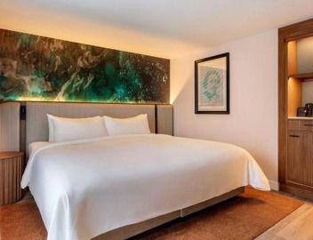 Renaissance Amsterdam Hotel 4