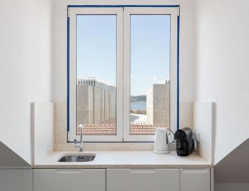 GuestReady - Gorgeous apt with river view 2