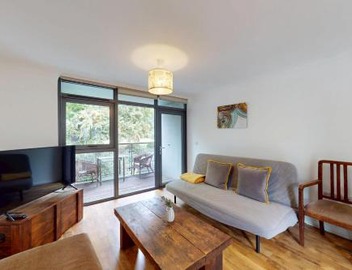 Spacious 2Bed London Flat Near Deptford Park and Surrey Quays Tube Station 2