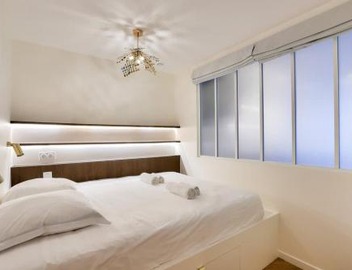 Sublime duplex avec salle de cinéma 3