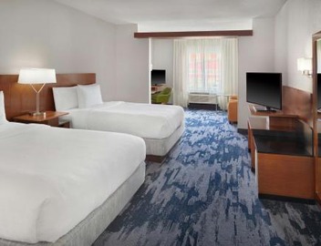 Fairfield Inn & Suites by Marriott Charlotte Airport 3