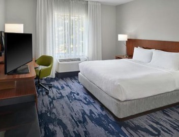 Fairfield Inn & Suites by Marriott Charlotte Airport 5