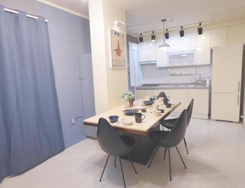 JINIQUE IN cozy stay ,2 Rooms ,3 Queen beds, Gyeongbokgung MRT 10min ,6person possible,restaurant street,Hanbok trip,near Gwanghwamun and Gyeongbokgung Palace 3