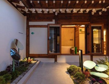 Luxury Hanok Mossy Grove 3