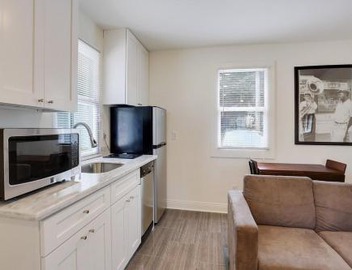 Cute Studio 7blocks from French Q steps to Jazz venues, free gated parking included 5