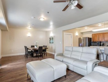 Spacious and Fully Furnished Condo Near St. Charles 2