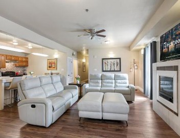 Spacious and Fully Furnished Condo Near St. Charles 5