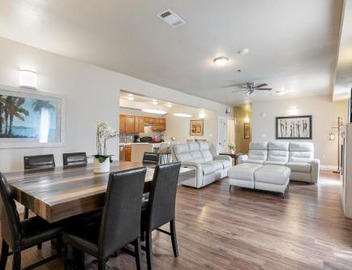 Spacious and Fully Furnished Condo Near St. Charles 3