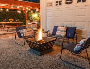 LA Karaoke Fire Pit Ping-Pong Cowboy Pool 4