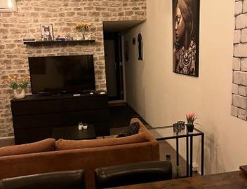 The Studio no windows 20 minutes by bus to downtown Amsterdam 5