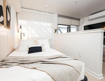 Seaside Serenity - Chic Santa Monica Studio 5