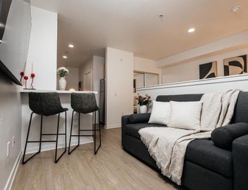 Seaside Serenity - Chic Santa Monica Studio 4