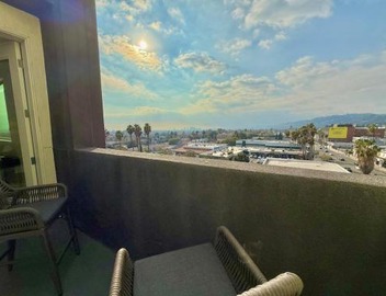 Top Floor Hollywood 1BR Condo with Views 3