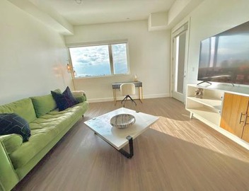Top Floor Hollywood 1BR Condo with Views 4