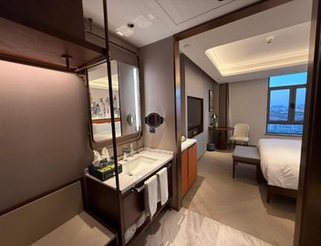 Shanghai Hongqiao Yankuang Tulip Hotel 4