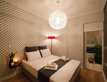 Ma Maison No2 Luxury Suite, Parking, 200Mbps,Metro 2