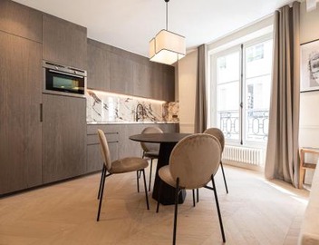 Relax in a Charming Flat in Le Marais 5