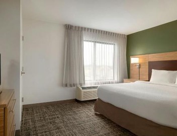 TownePlace Suites by Marriott Alexandria 4