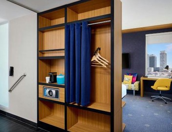 Aloft by Marriott Vaughan Mills 4