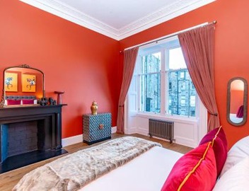Dragon Suites Luxury Apartments at 9 Albyn Place 5