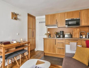 Modern Renovated studio cozy and quiet 5