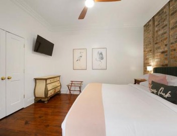 Louis Park Hotel 4