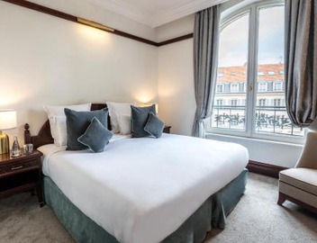 Hôtel Pont Royal Paris 4