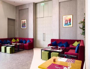 DoubleTree by Hilton Doha Old Town 5