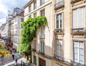 GuestReady - Parisian charm near Notre-Dame 3
