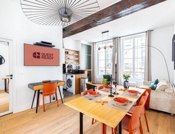 GuestReady - Parisian charm near Notre-Dame 4
