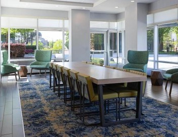 Home2 Suites by Hilton Greenville Downtown 4