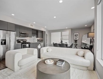 Modern Luxury Oasis in WEHO Hollywood Sign Views 3