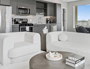 Modern Luxury Oasis in WEHO Hollywood Sign Views 2